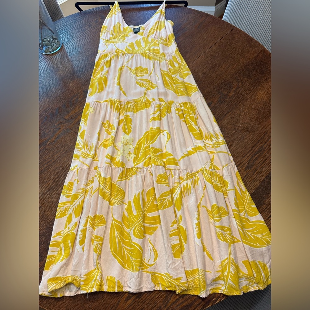 Wild Fable midi sundress size XS. Worn once.